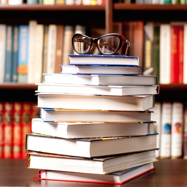 A Book Blogger's Guide to Requesting Review Copies
